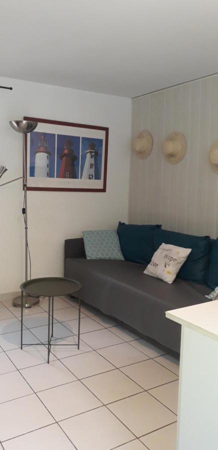 Appartement A 8 Km De La Mer - 3 Chambres Vendres Dış mekan fotoğraf